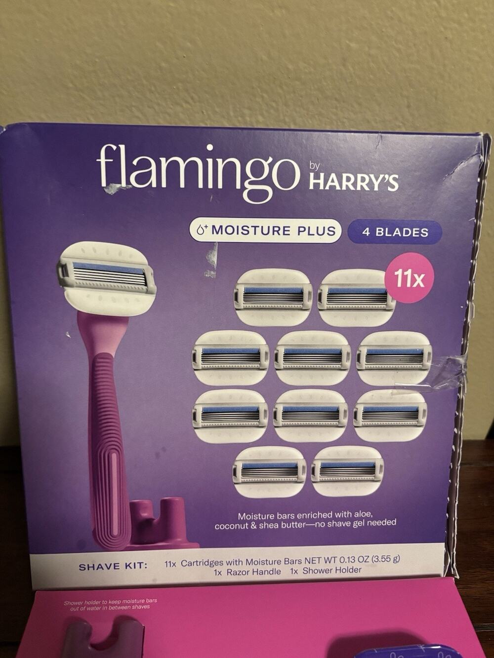 Flamingo by Harry's Moisture Plus Razor Set 11 Cartridges + 1 Handle